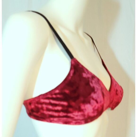 Colsie Dark Red Burgundy Crushed Velvet Holiday Bralette Pinup Bra - Size XS - Picture 4 of 9